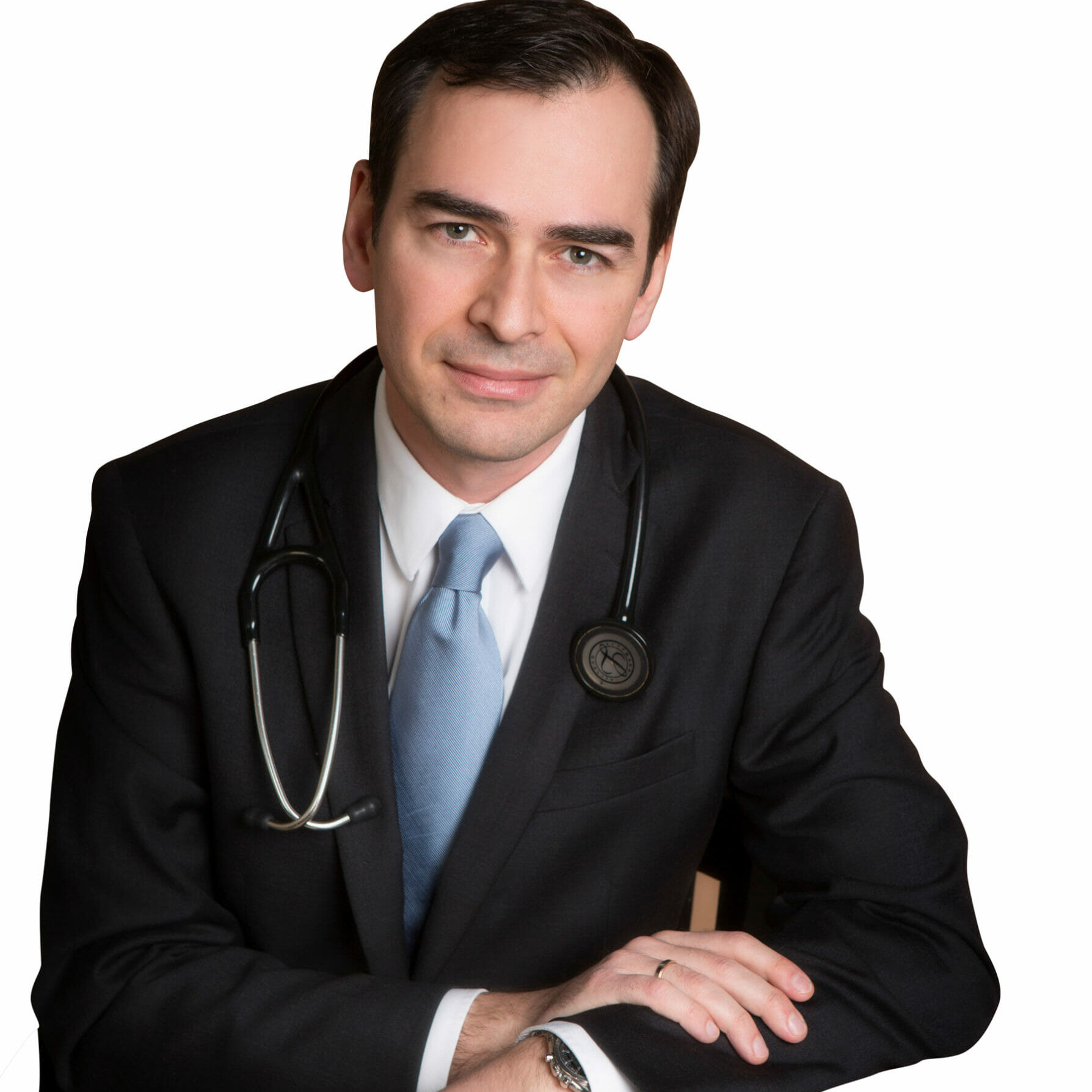 A portrait image of Dr Karagiannis